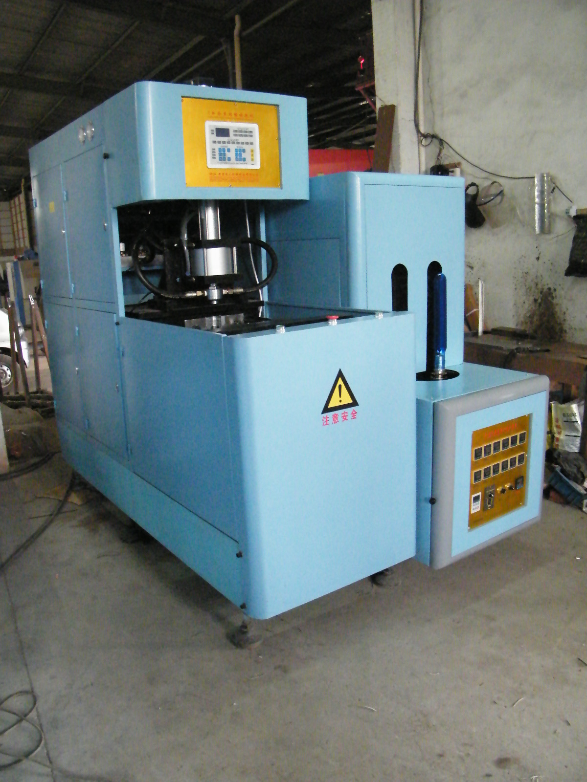 5gallon semi-automatic bottle blowing machine