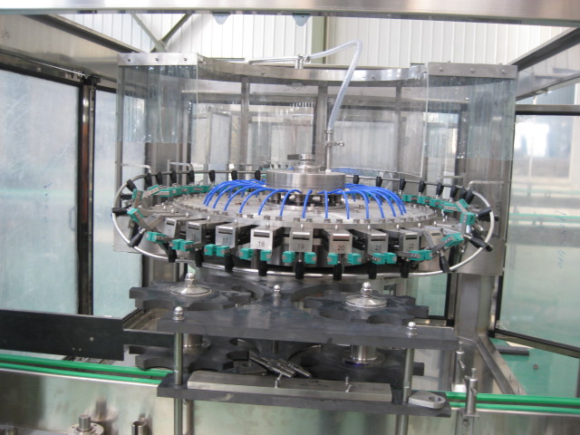 Glass bottle washing machine