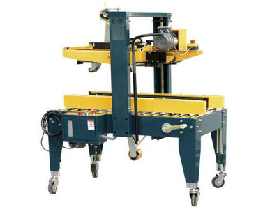 Sealing carton box machine